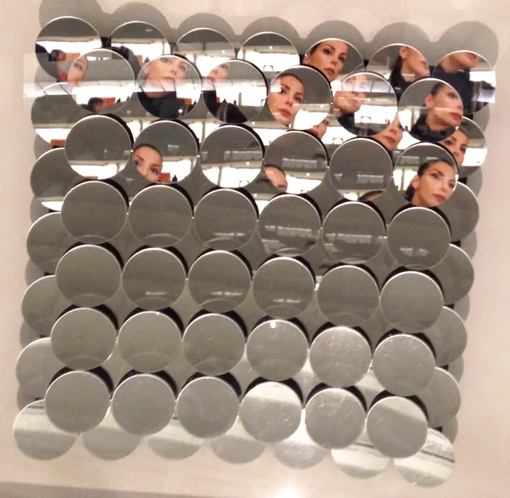Adolf Luther, Virtual Picture - mirror object — #SelfieadArte di Clelia Patella