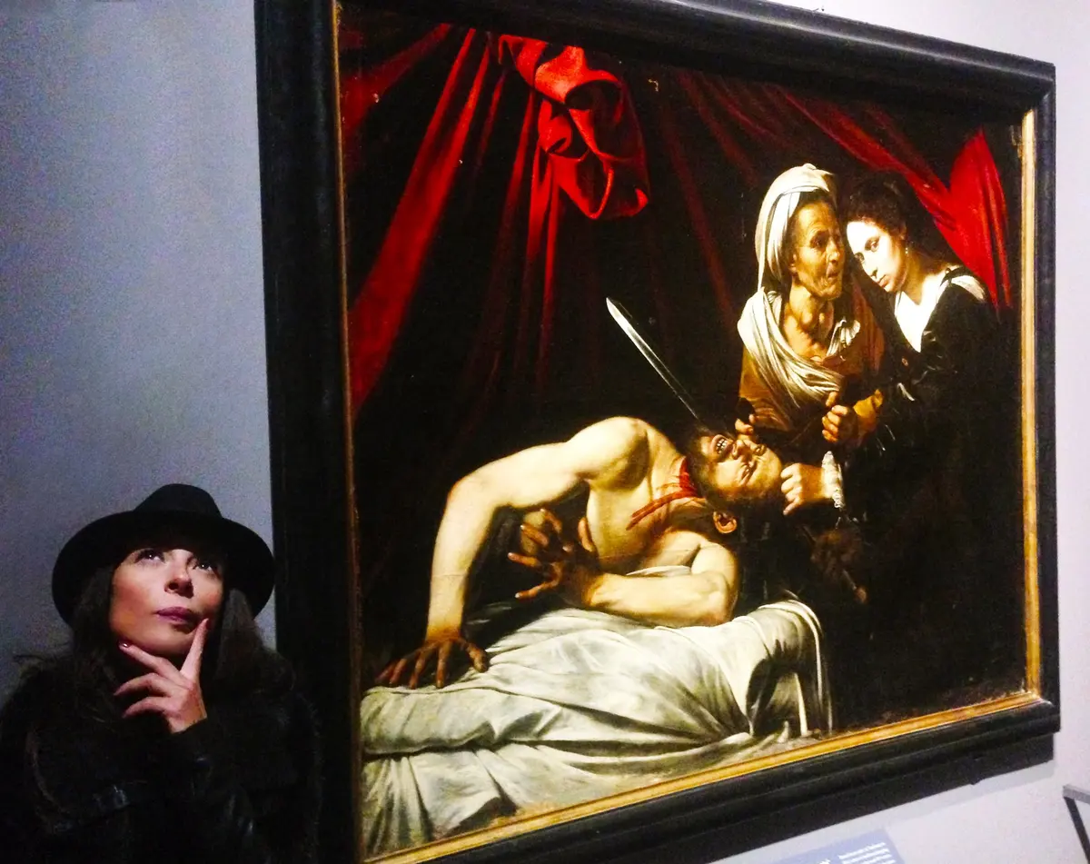 Caravaggio, Giuditta che decapita Oloferne — #SelfieadArte di Clelia Patella