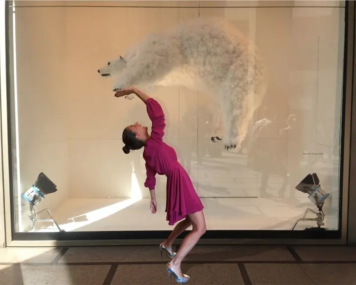 Paola Pivi, I am Tired of Eating Fish — #SelfieadArte di Clelia Patella
