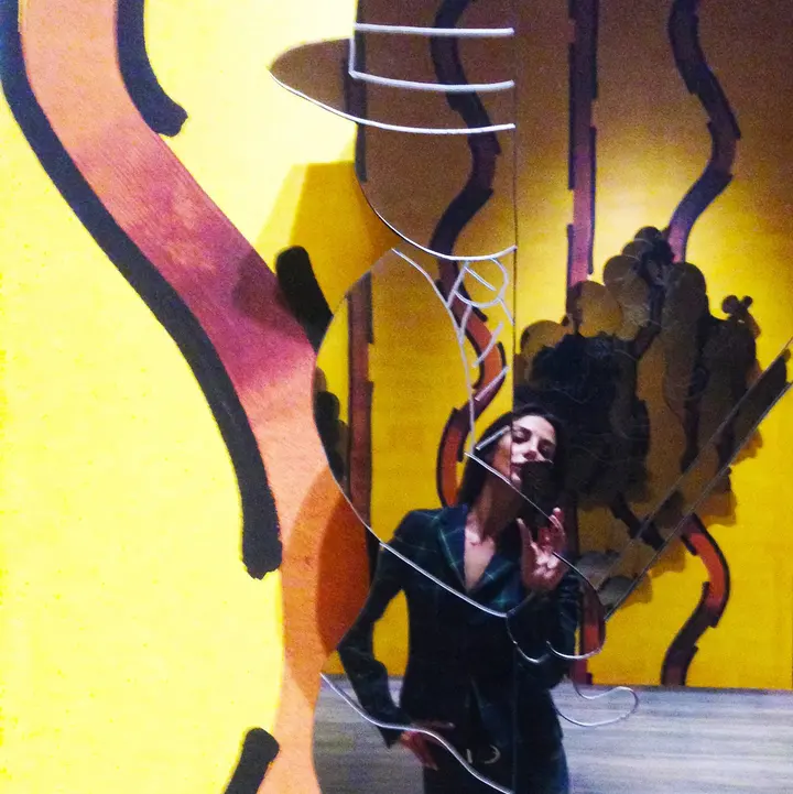 Specchi sagomati - New York, William N. Copley — #SelfieadArte di Clelia Patella