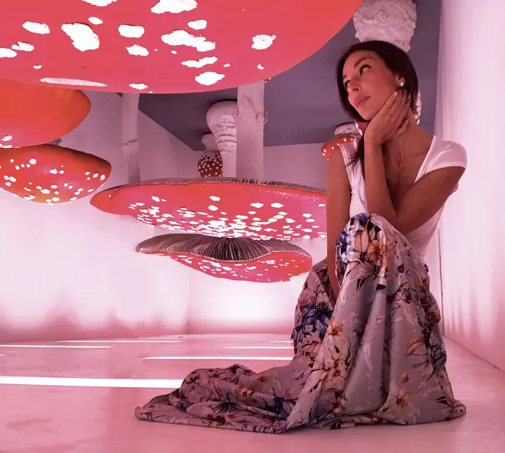Carsten Höller - Upside Down Mushroom Room, 2000 — #SelfieadArte di Clelia Patella