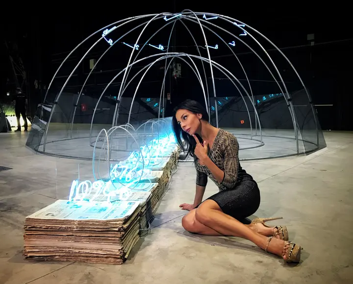 Mario Merz - Senza titolo, 1985 Igloos Pirelli Hangar Bicocca — #SelfieadArte di Clelia Patella