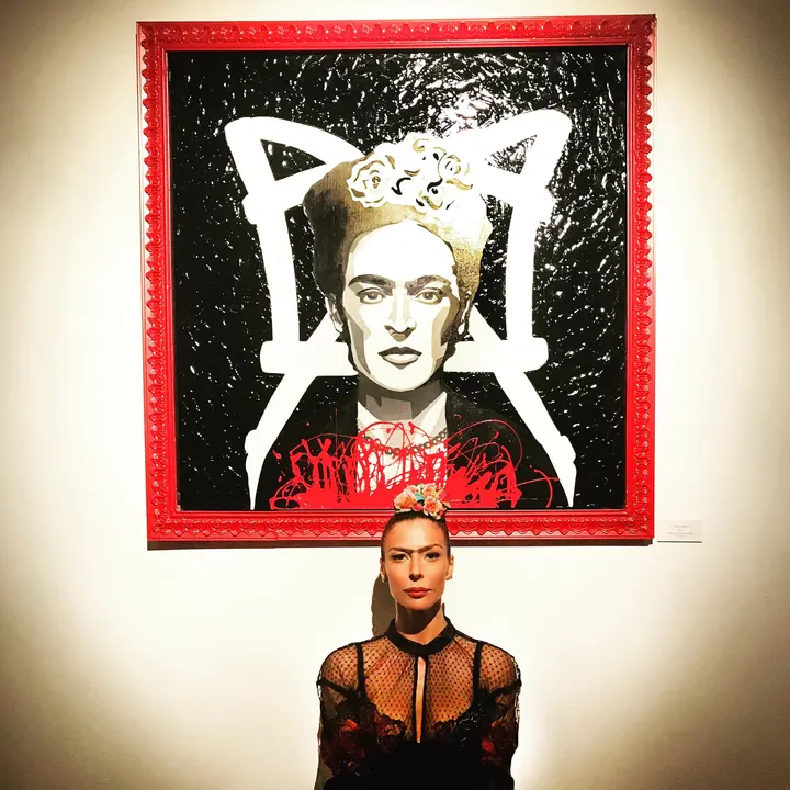 Luna Berlusconi - La Mia Frida, 2018 — #SelfieadArte di Clelia Patella