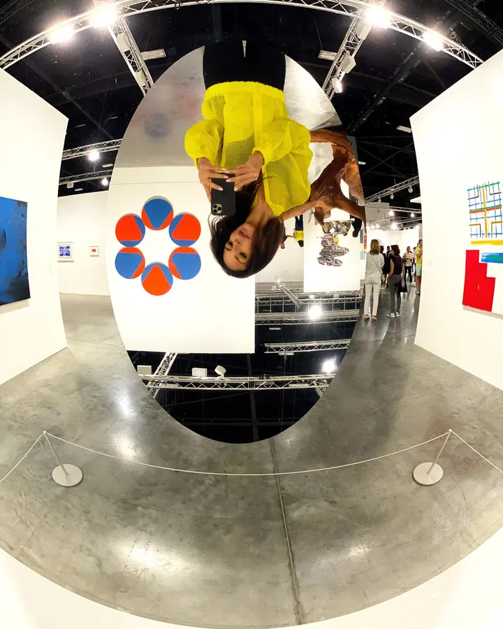 Anish Kapoor - concave convex mirror, 2019 — #SelfieadArte di Clelia Patella