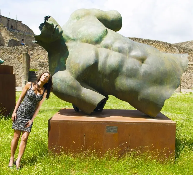 Igor Mitoraj @ Pompei — #SelfieadArte di Clelia Patella